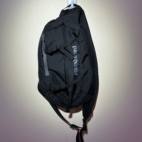 Patagonia Bags Patagonia Atom 8l Crossbody Sling Pack Near New